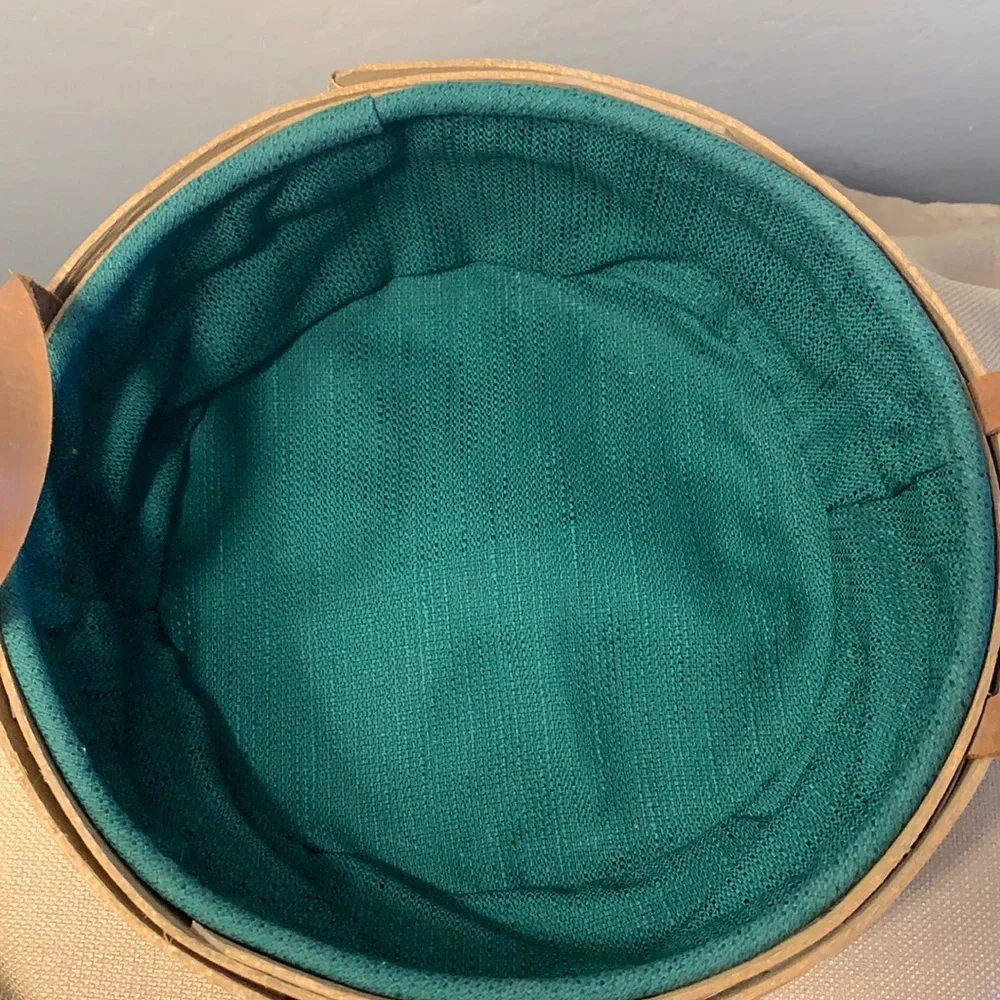 Vintage 1985 Longaberger darning basket set
